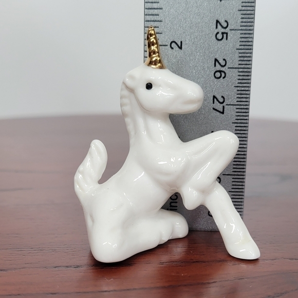 Vtg Milk Glass Porcelain Unicorn Figurine With Gilded Gold Horn Whimsical Mini - Picture 10 of 11